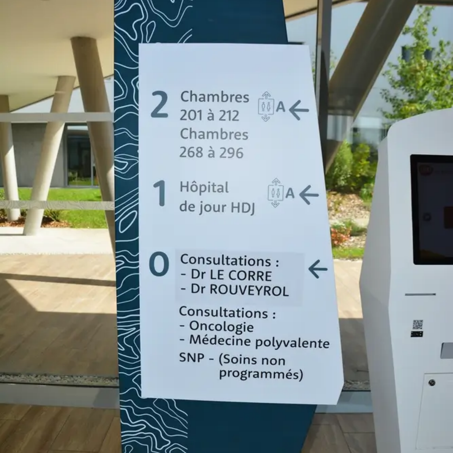 Vers le cabinet du docteur Le Corre